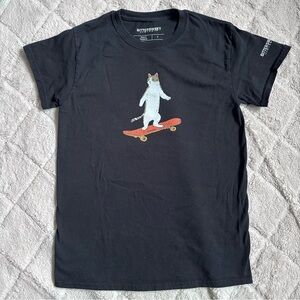 Bittersweet | Black On board Cat on a Skateboard T shirt | Size Small